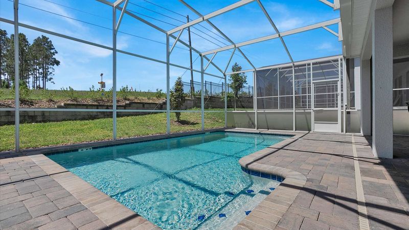 Pool Deck
Pool Faces South
No rear Neighbors
Pool does not have a spa