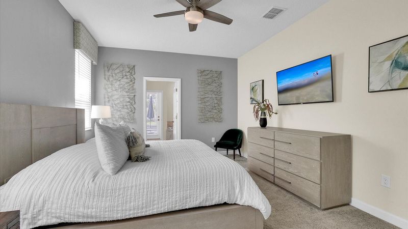Master King Bedroom 1 (Angle)
50" Smart TV