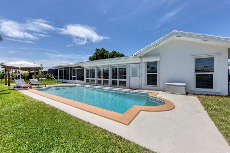 Gorgeous pool