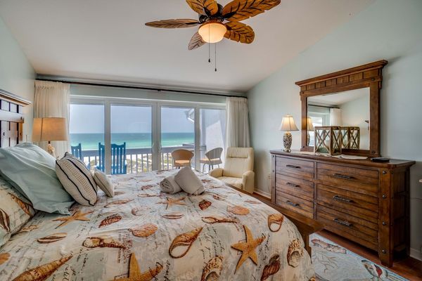 Primary Bedroom - King Bed