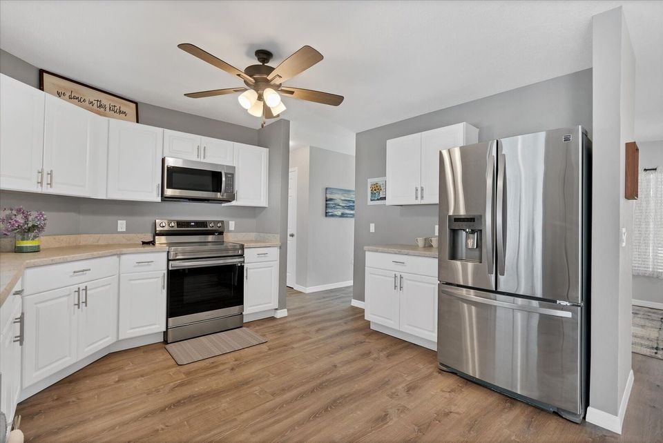 Spacious kitchen