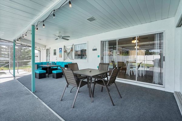 Spacious covered lanai