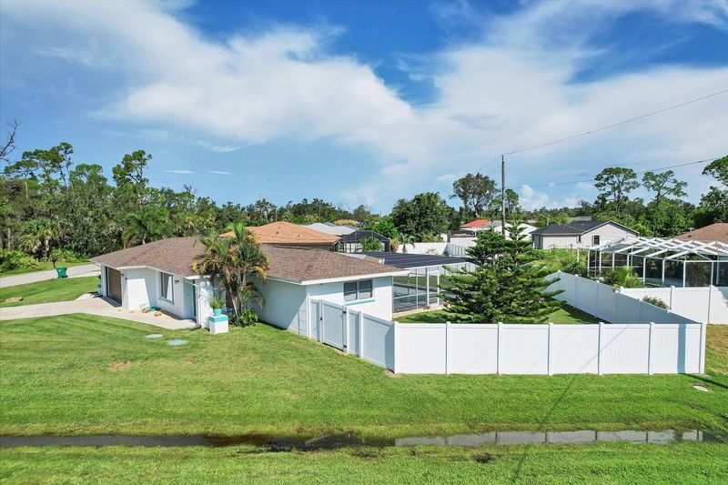 Private pool home in quiet Port Charlotte neighborhood