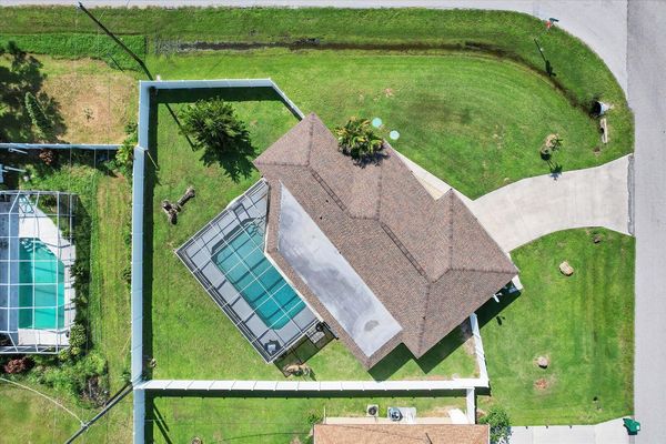 Private pool home in quiet Port Charlotte neighborhood