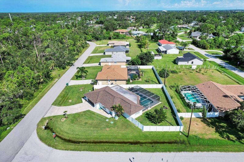Private pool home in quiet Port Charlotte neighborhood
