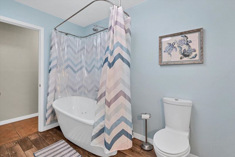 Second bathroom with shower/tub combo