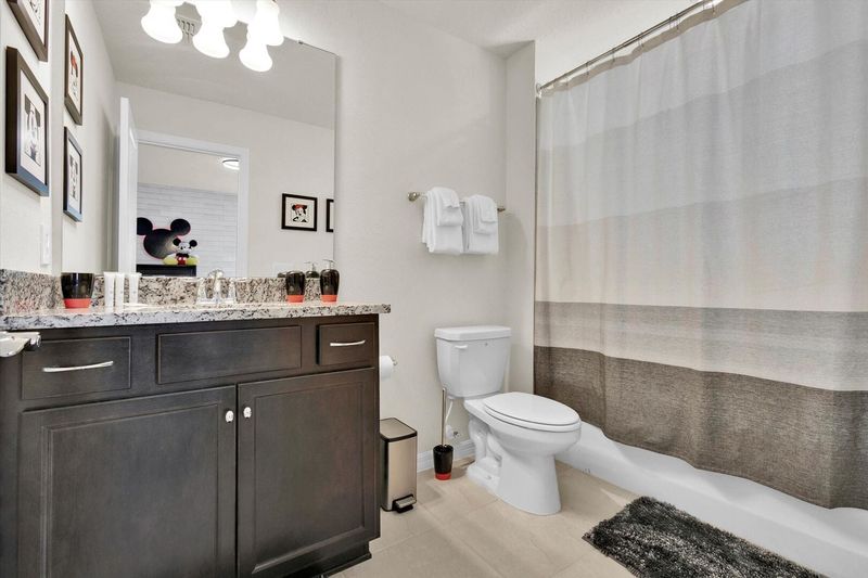 Two Twins Bathroom 5 Upstairs
Tub/Shower Combo