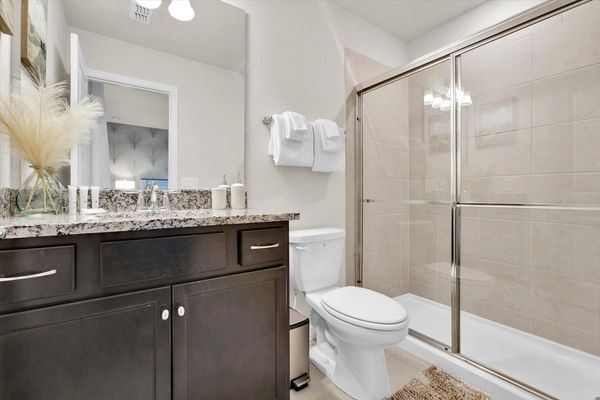 King Suite Bathroom 3 Upstairs
Shower