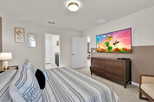 King Suite Bedroom 2 (Angle)
65" Smart TV