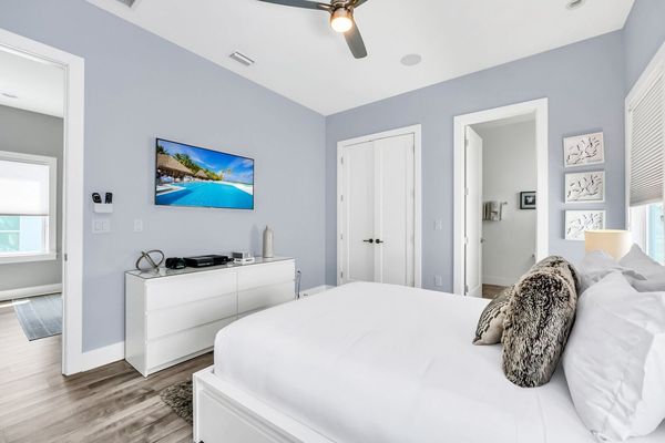 Photos taken: Sept 2024