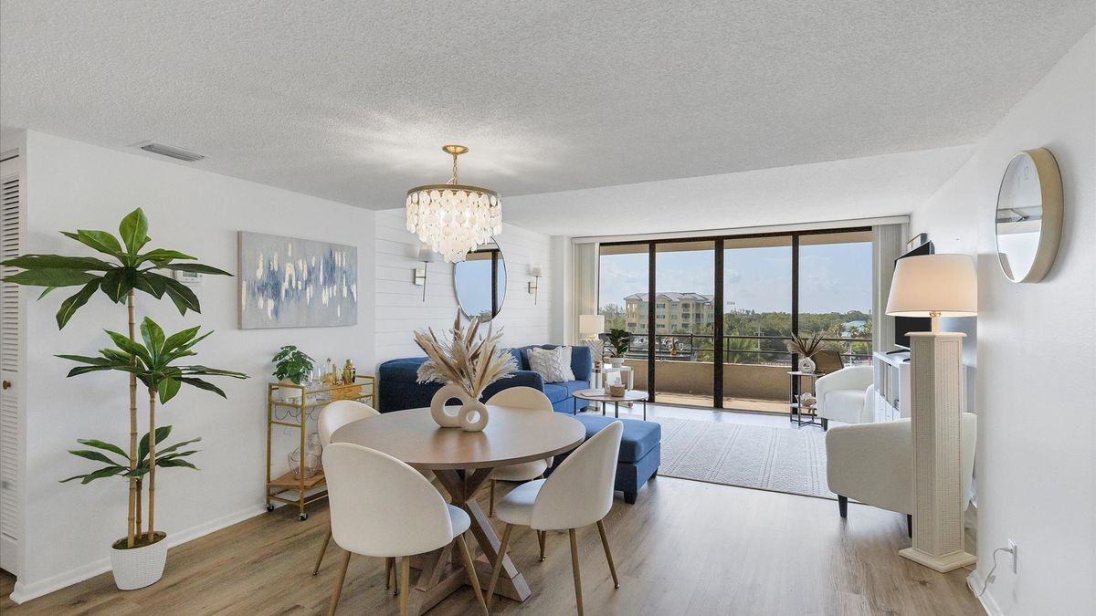 Dining Room/Living Room Combo