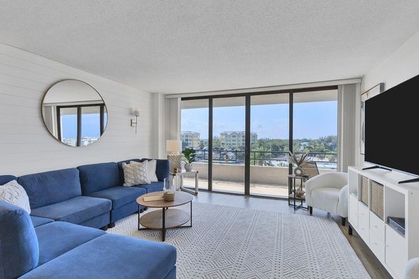 View of Siesta Key downtown village