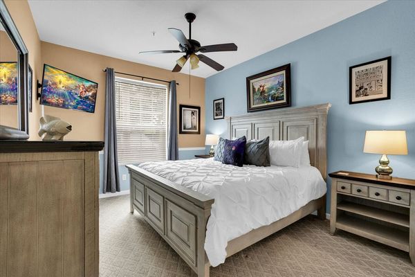 Master King Bedroom 1
Attached Bathroom