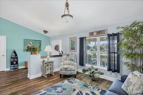 Front sitting room