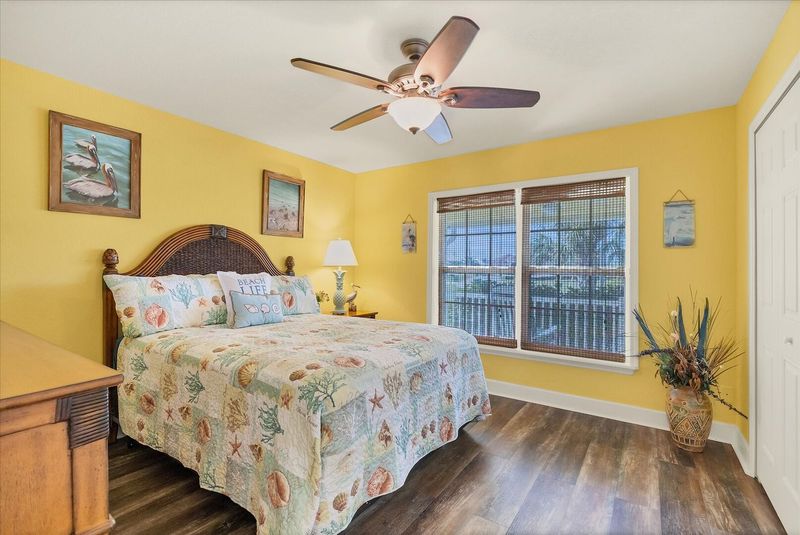 Queen Bedroom
