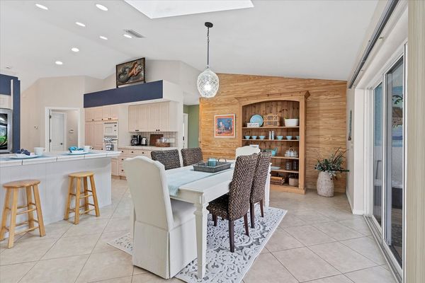 beautiful dining area