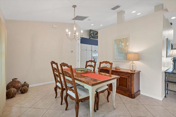Formal dining room