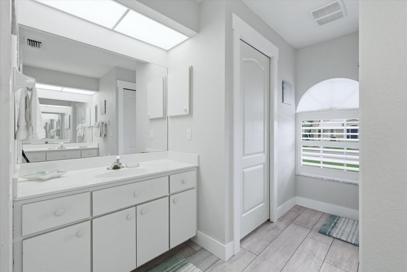 Ensuite with walk-in shower