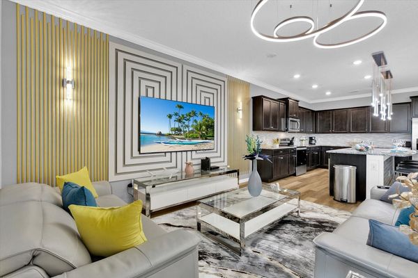 Living Room, 75" Smart TV