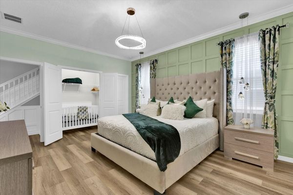 Master Suite 1, King Bed, Downstairs, Attached Bathroom, 50" Smart TV