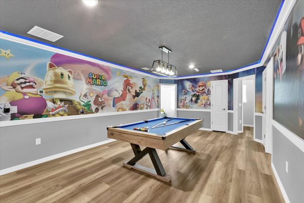 Theater Room Loft - Super Mario, Upstairs, Pool Table