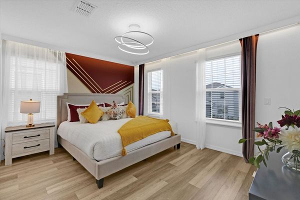 Master Suite Bedroom 2, King Bed, Upstairs, 50" Smart TV