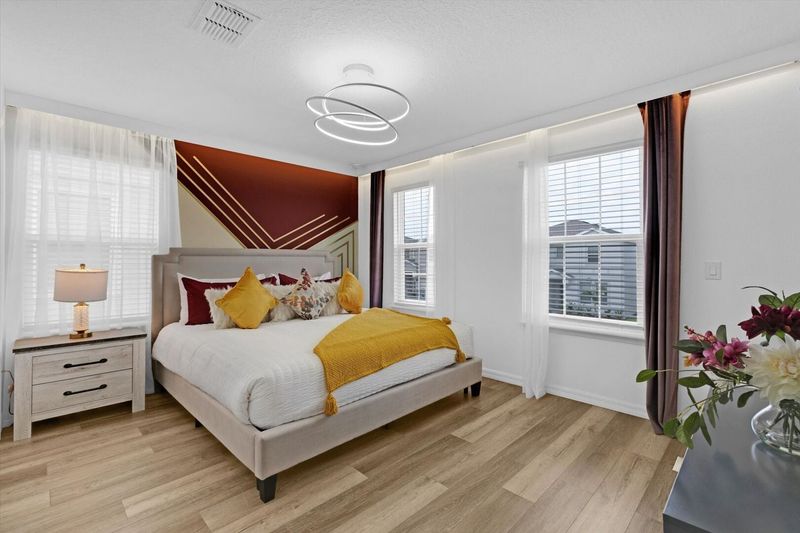 Master Suite Bedroom 2, King Bed, Upstairs, 50" Smart TV