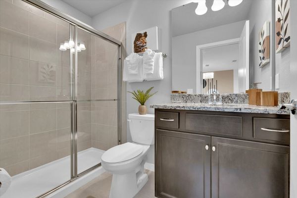 Suite Bathroom 7, Upstairs, Shower