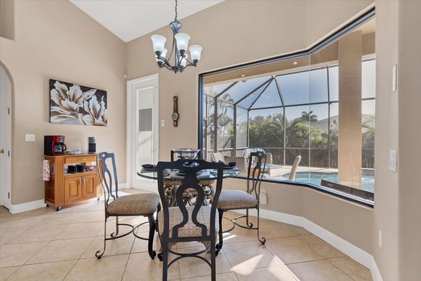 Breakfast nook and coffee bar overlooking pool