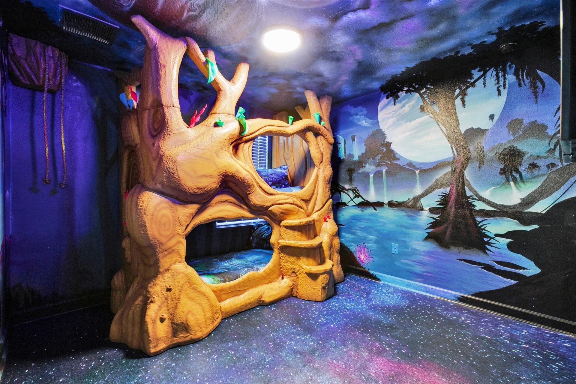 Twin/Twin Bunk Bedroom 5 Upstairs
Avatar Theme
