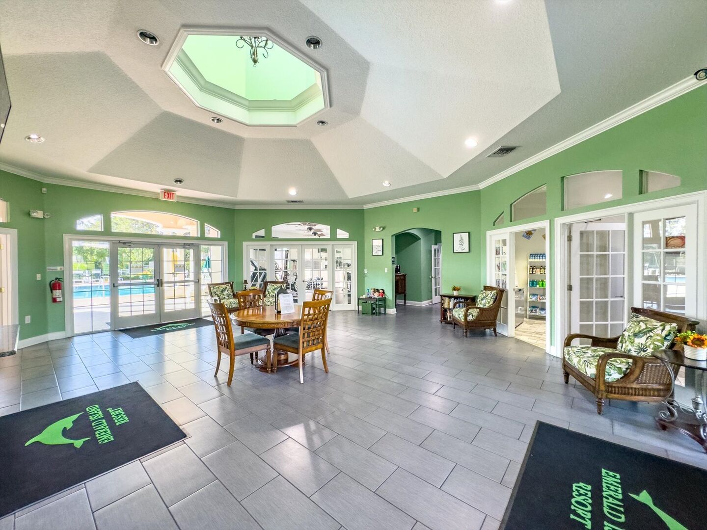 Gallery Photo