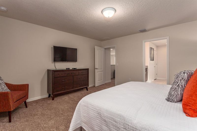 Master King Bedroom 1 (Angle)
43" Smart TV