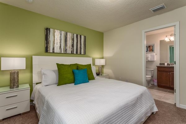 King Suite Bedroom 4 (Angle)