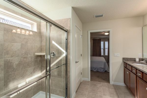 Master King Bathroom 1 (Angle)
Shower