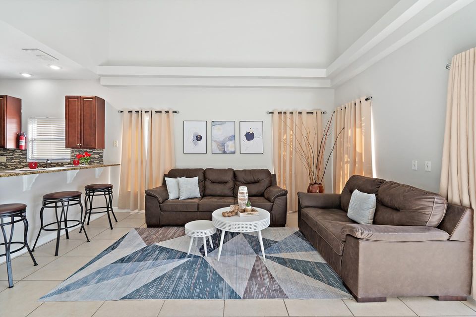 Living Room (angle)
