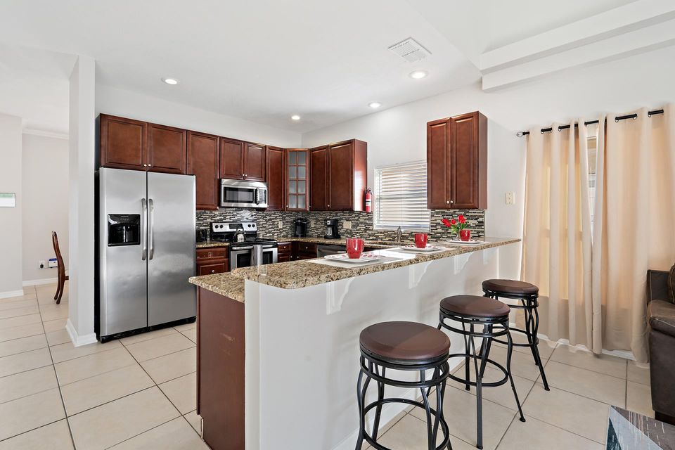 Kitchen Bar