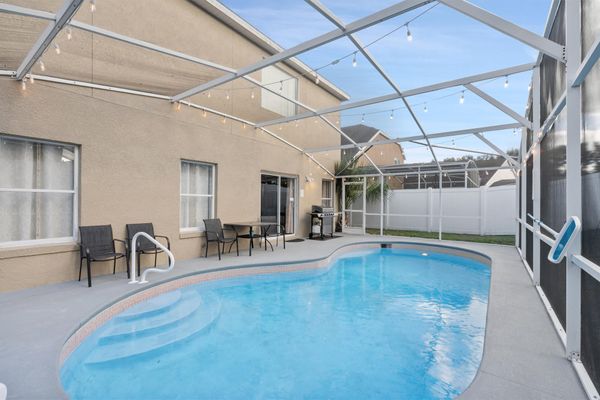 Pool & Patio