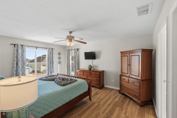 King Suite Bedroom Upstairs 2 Attached Bathroom 
32" Roku TV