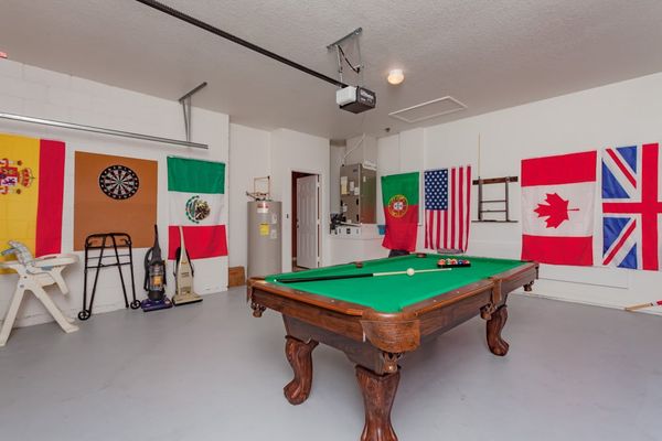 Game Room (Angle)