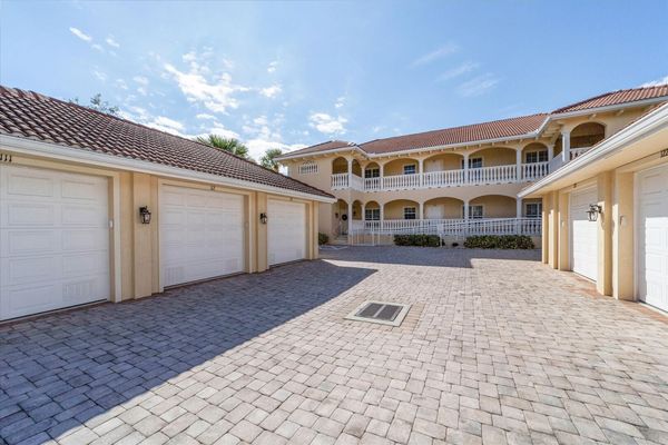 The best of Florida condo living