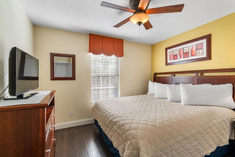 King Bedroom 5 Upstairs 32" TV