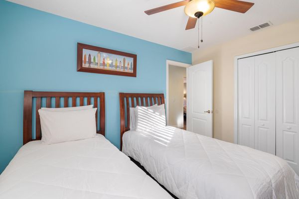 Two Twins Bedroom 4