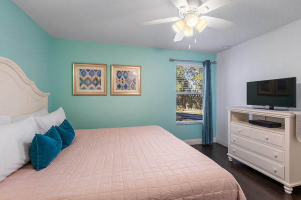 King Bedroom 3 Upstairs 32" TV