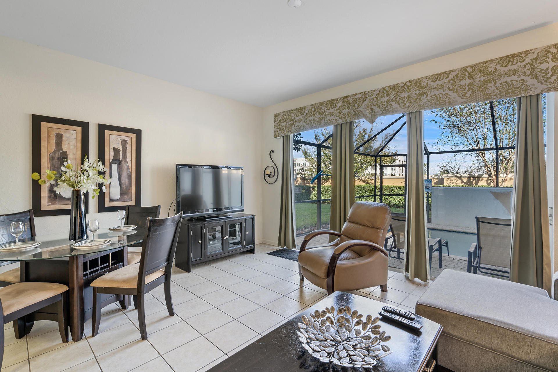 Living/Dining 52" TV
