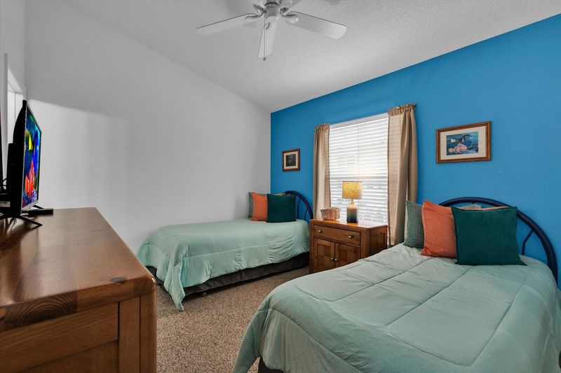 Two Twins Suite Bedroom 2 Upstairs
Attached Bathroom
32" Roku TV