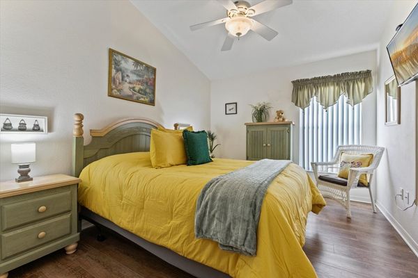 Queen Bedroom 2