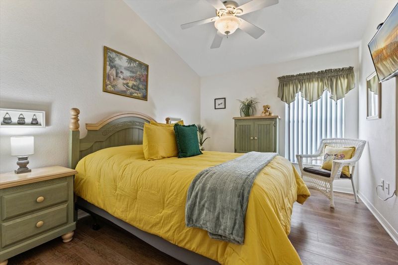 Queen Bedroom 2