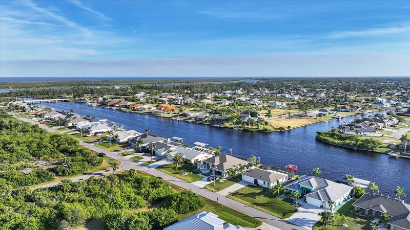 South Gulf Cove (Boat lift not available)