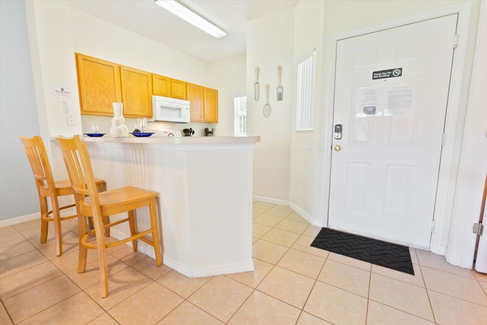 Breakfast Bar