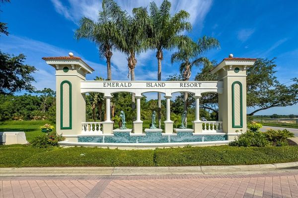 Emerald Island Resort